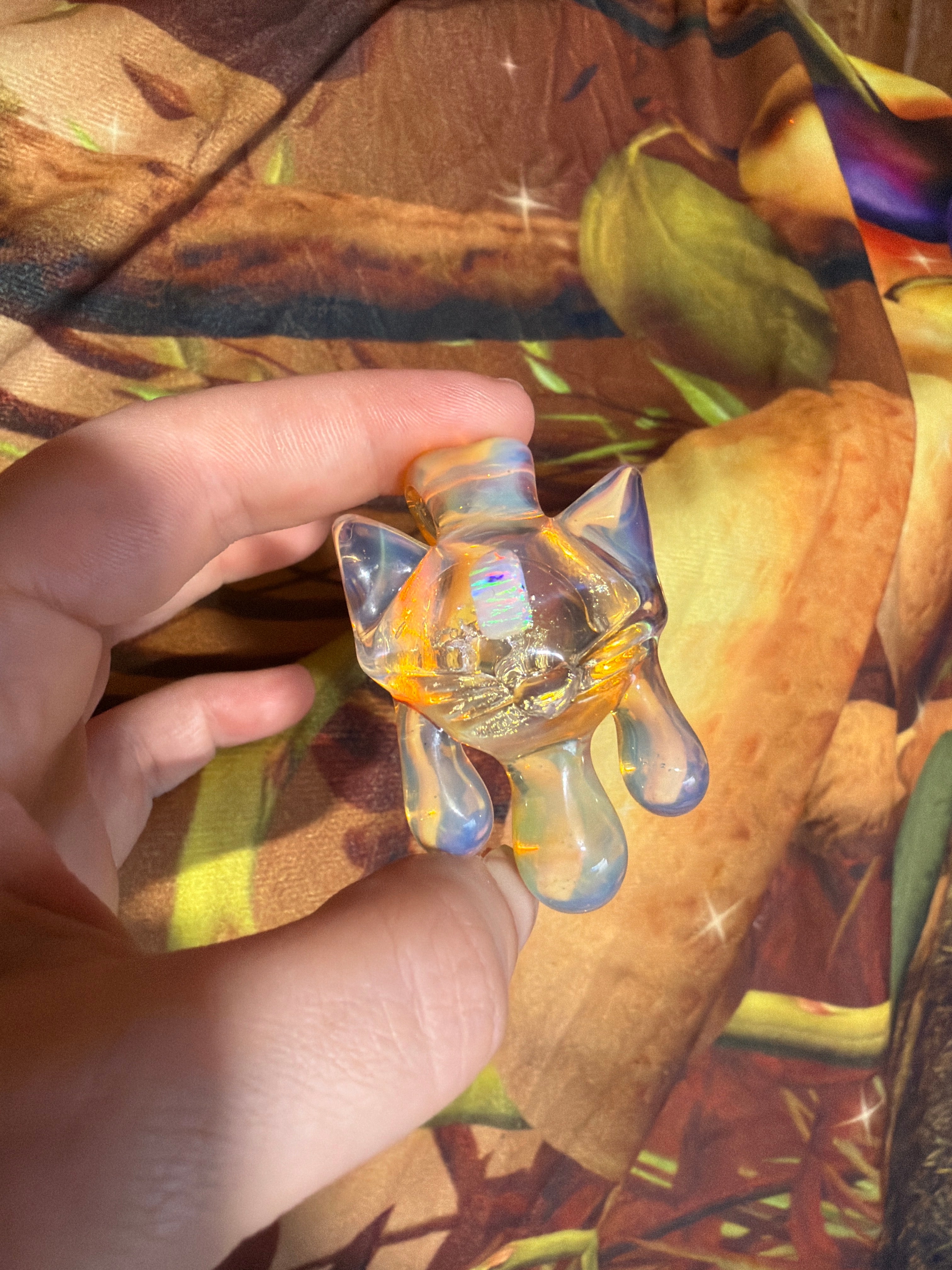 Amber opal kitty